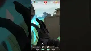 Miniature : 💣Quand tu clutch MAIS trop tard 😭#valorant  #twitchstreamer  #omen  #late #bind