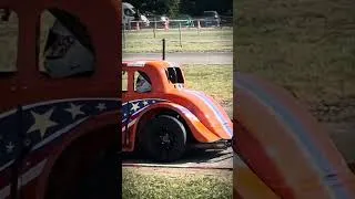 Miniature : Des Hot Rod en course de slalom 😍 #carshorts #carreels