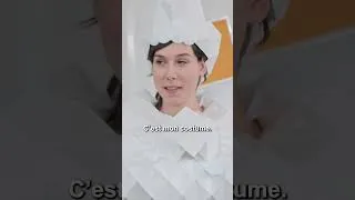 Miniature : Elle se ridiculise en venant au bureau en tailleur ! 🤣