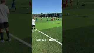 Miniature : Exercice football : vitesse et duel en 1 contre 1. Un bon moyen de progresser dans l’effort.