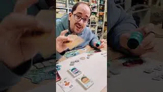 Miniature : On a inventé un outil pour ramasser des cartes. L’humanité avance. 🃏