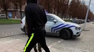 Miniature : Mr boris becker Ahaha comment piéger la police 🚔😂😂😂 en 2 secAvec @fukay1070