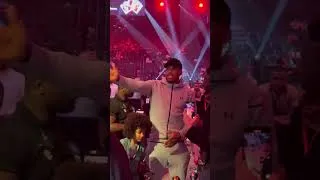 Miniature : Anthony Joshua échange avec André Onana #shorts
