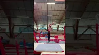 Miniature : Entraînement du jour 🤣 #sports #gym #fscf #competition #gymnast #gymnastique #videodrole