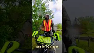 Miniature : Voyager en vélo non-démonté dans un TGV ? Avec les sacoches en plus !