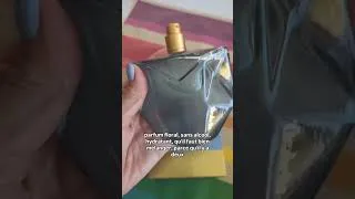 Miniature : Jasmine Blues de @orebella par Bella Hadid. parfum hydratant sans alcool hyper frais !