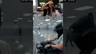 Miniature : Twitch : JennyyL @jennyylOfficiel | En live tous les jours à 13h00 ! #shorts #prison #react #twitch