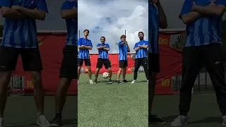 Miniature : Essayez de trouver le tricheur 🤔 #football #footballfreestyle