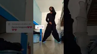 Miniature : Dancing King 😱 #trendingshorts #dance #khantrast #trend # #forfun