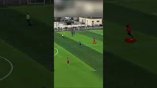 Miniature : Tu touches pas le ballon