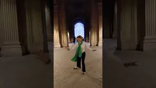 Miniature : Guichets du Loure avec un flûtiste oriental