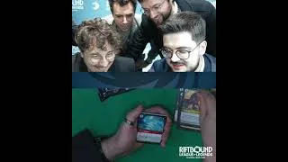 Miniature : OPENING UN DES DEUX SEULS BOOSTERS RIFTBOUND FR AU MONDE !! 🤯 #riftbound #origins #rqlille