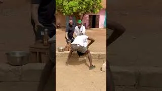 Miniature : Il est perdu dans le jeu 😂😂😂
