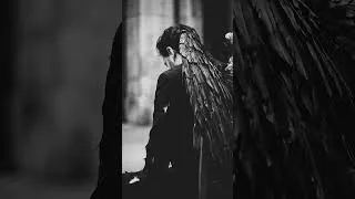 Miniature : Fallen Feather #bnw_portrait #artvisual #angel