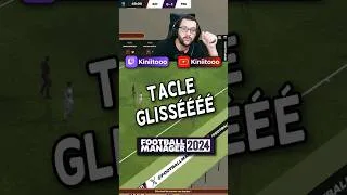 Miniature : Le tacle glissé suicidaire ! #fm24 #footballmanager #shorts