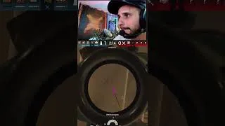 Miniature : 2 TAP 🧠🎯 EN HUMILITÉ #r6 #rainbowsix #r6siege