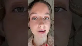 Miniature : Charline teste notre Sérum Lèvres Repulpant 💋 Son verdict va vous surprendre