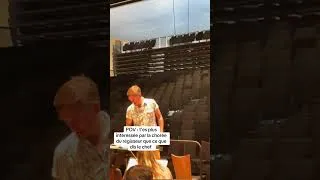 Miniature : 🎶 Quand le régisseur vole la vedette au chef 😂 #classicalmusic #orchestre #funny #musiciens