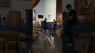 Miniature : Le piano est bien arrivé à l'église, le Festival peut commencer!