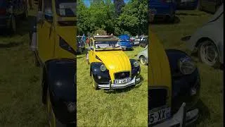 Miniature : Voitures anciennes au Château de Moncley #automobile