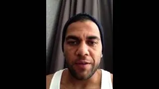 Miniature : Alves fa un xat amb