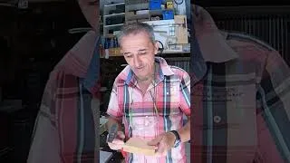 Miniature : [TUTO] Camoufler un coup de marteau | Menuiserie #shorts
