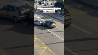Miniature : Impressionnant accident en Suisse 😱🇨🇭