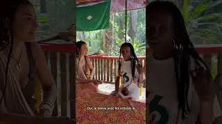 Miniature : Épisode 3/ À la rencontre des femme…Aïcha a décidé de vivre sur une îles #itw #destinationguinee