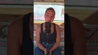 Miniature : Elle a fait PLEURER tout le monde sur ce morceau d'Angèle 🥹