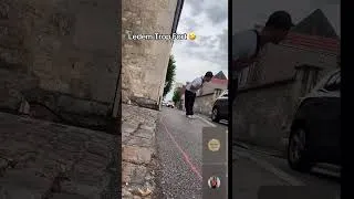 Miniature : Il Danse En Plein Millieu Je Suis Mort 🤣. #pourtoi #reel #drole #ledem