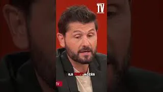 Miniature : Des préservatifs à disposition ? tof_beaugrand dévoile les coulisses de «#SecretStory» #Buzztv