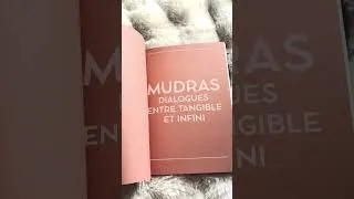 Miniature : Mudras, Yoga des mains