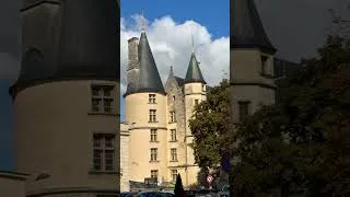 Miniature : Visite Palais ducal de Nevers, premier château sur la Loire, beauté et histoire locale
