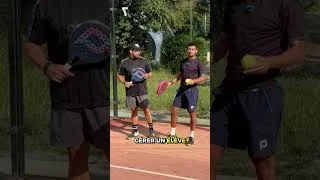 Miniature : Ce coach de padel qui s'en fout complet 🤣
