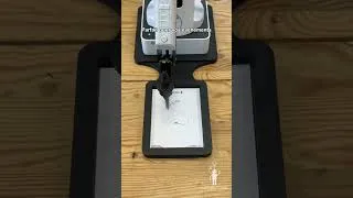 Miniature : Un robot qui dessine votre portrait en direct 🖊️🤖