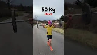 Miniature : Running with increasing weight 🏋🏻‍♀️ #sports #humour #bodybuilding