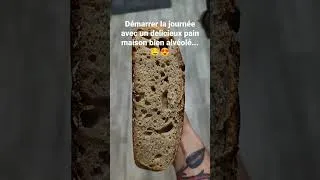Miniature : Démarrer sa journée avec un bon pain maison bien alvéolé... 🤤😍