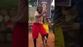 Miniature : La troupe de danse acrobatique Hypers Kids Africa se déhanche sur Dai Dai!