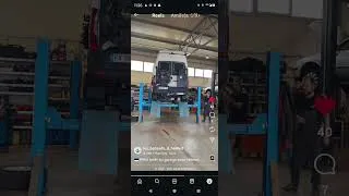 Miniature : 🇪🇪 Garage Mercedes vs Petit Garage... devinez qui nous a aidé ? #sprinter4x4 #roadtrip