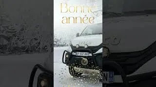 Miniature : Guss se joint à nous pour vous souhaitez une belle et heureuse année 🤩 #ivecodaily4x4
