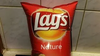 Miniature : Incroyable Un paquet de chips gonfle à cause de l'altitude 2000 mètres!