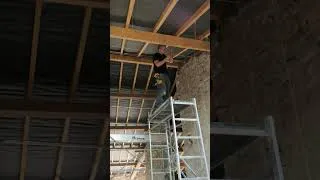 Miniature : Réaliser un plafond cathédral #renovation #bricolage #construction