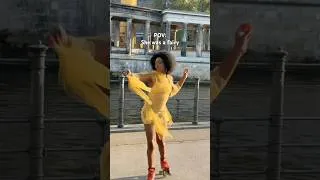 Miniature : In a fairy world 🧚🏽‍♀️🐝 #pourtoi #foryou #fairy #relatable #rollerskating
