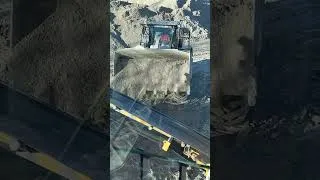 Miniature : Conducteur d’engins de chantier concassage mobile