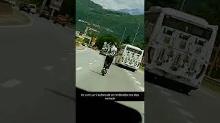 Miniature : Grenoble: Deux Narvalos en trottinette sur l'autoroute à 80 km/h... mais Weeeesh!!! 🤦‍♂️