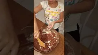 Miniature : 🍫 Mousse au chocolat EXPRESS en 1 minute ! 😍 #Shorts