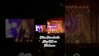 Miniature : Céline Dion qui chante Allez l’OM au #stadevelodrome en 2017❤️#concert #celinedion
