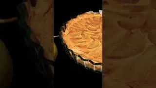 Miniature : Tarte feuilletée aux poires fraîches #tarte #poire #tarteauxpoires #tartefeuilletée #shorts