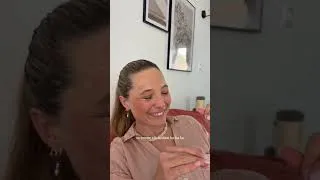 Miniature : Le mec est tellement sensible qu’il pleure au mariage de sa meuf, alors que c’est pas lui le marié