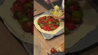 Miniature : tarte à la tomate et banana bread 🍅🧅